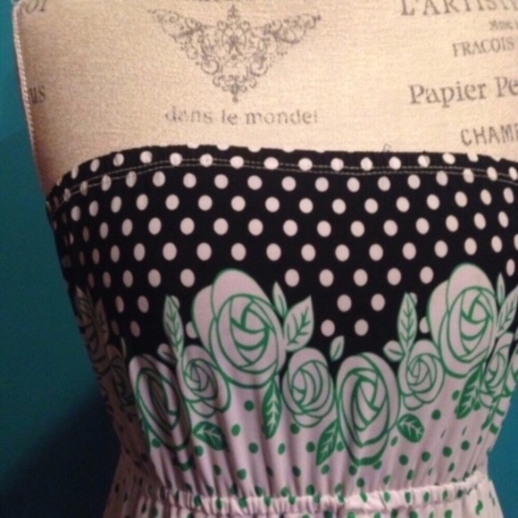 strapless polka dot floral top - Picture 3 of 3